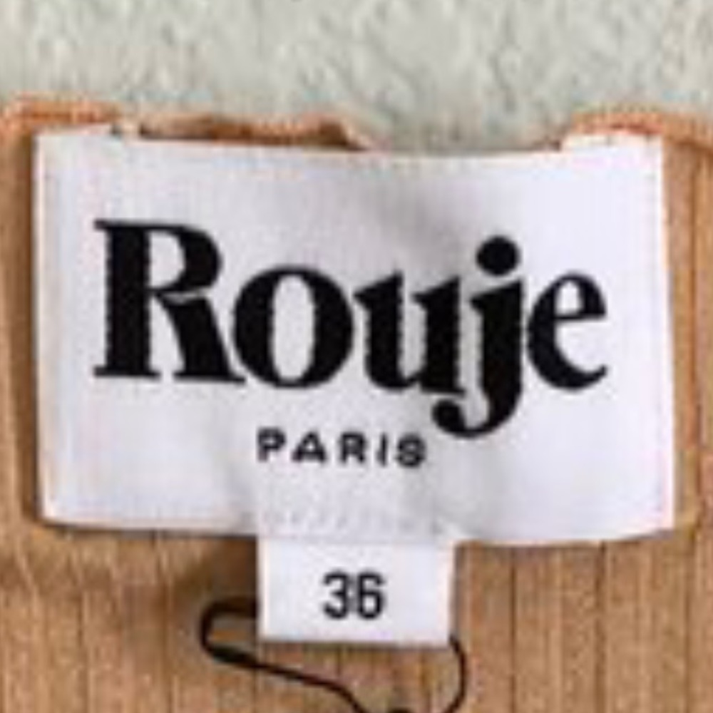 Authentic vs. inauthentic Rouje Labels - Picture 4 of 5